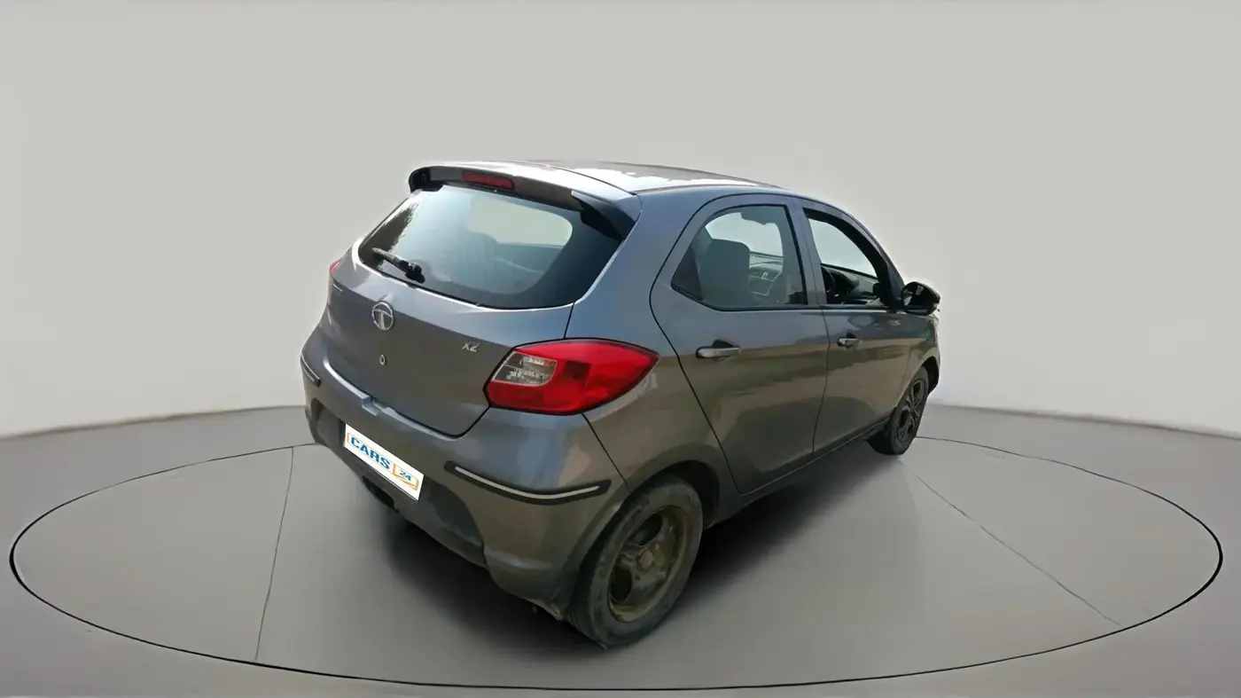 2019 Tata Tiago XZ PETROL, Petrol, Manual, 1,23,000 km, exterior