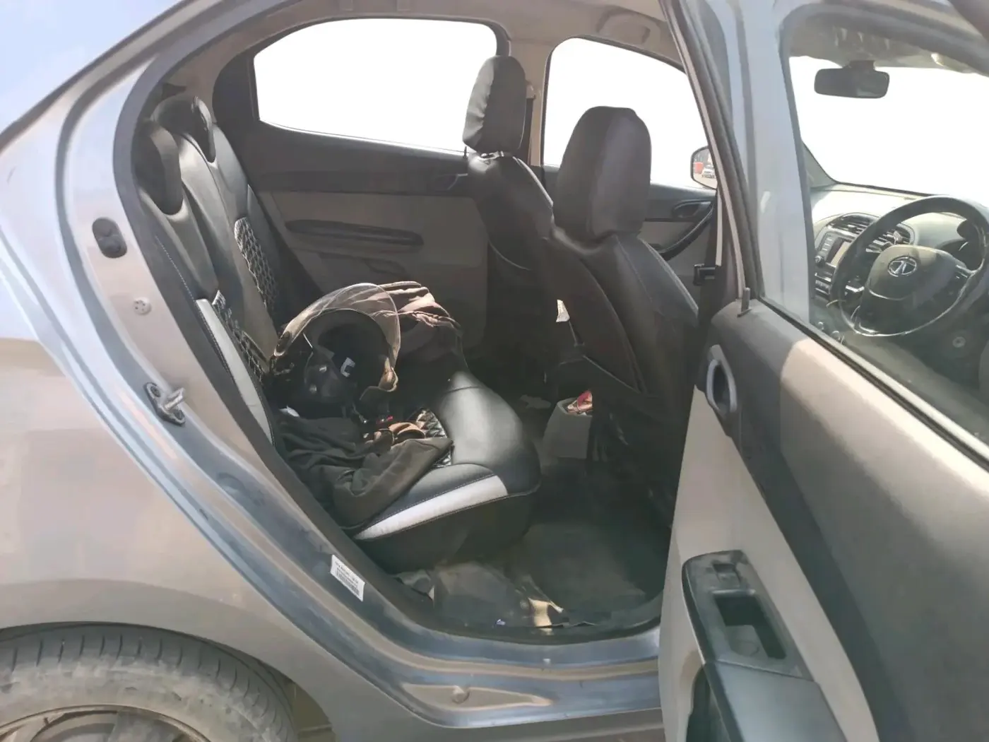 2019 Tata Tiago XZ PETROL, Petrol, Manual, 1,23,000 km, interior