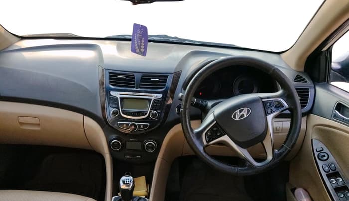 2014 Hyundai Verna FLUIDIC 1.6 CRDI SX, Diesel, Manual, 1,27,096 km, interior