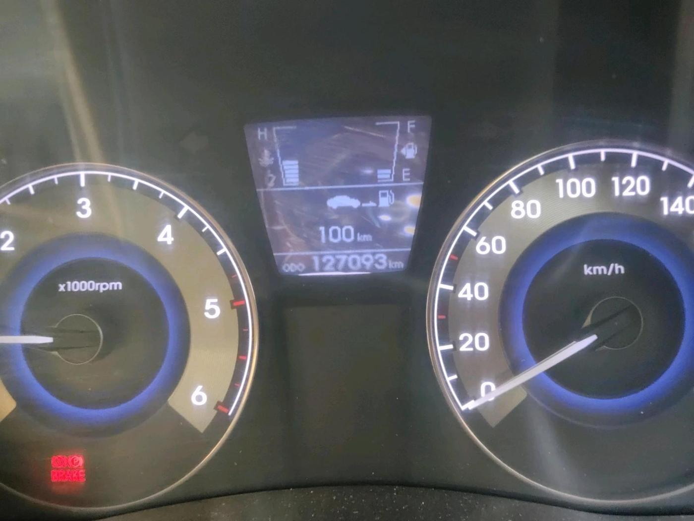 2014 Hyundai Verna FLUIDIC 1.6 CRDI SX, Diesel, Manual, 1,27,096 km, interior
