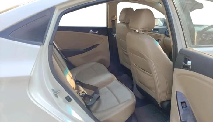 2014 Hyundai Verna FLUIDIC 1.6 CRDI SX, Diesel, Manual, 1,27,096 km, interior