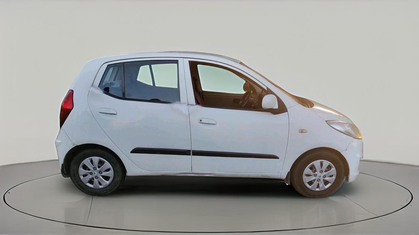 2011 Hyundai i10 ERA 1.1, CNG, Manual, 1,43,057 km, exterior
