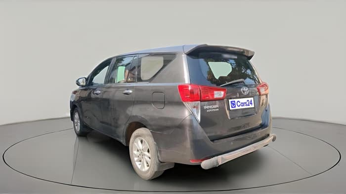 2017 Toyota Innova Crysta 2.8 ZX AT 7 STR, Diesel, Automatic, 2,13,068 km, exterior