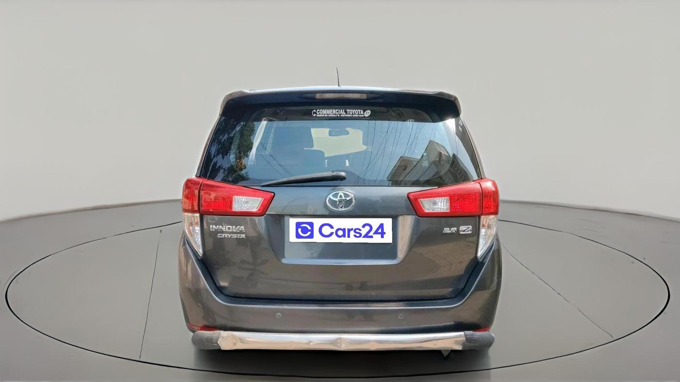 2017 Toyota Innova Crysta 2.8 ZX AT 7 STR, Diesel, Automatic, 2,13,068 km, exterior