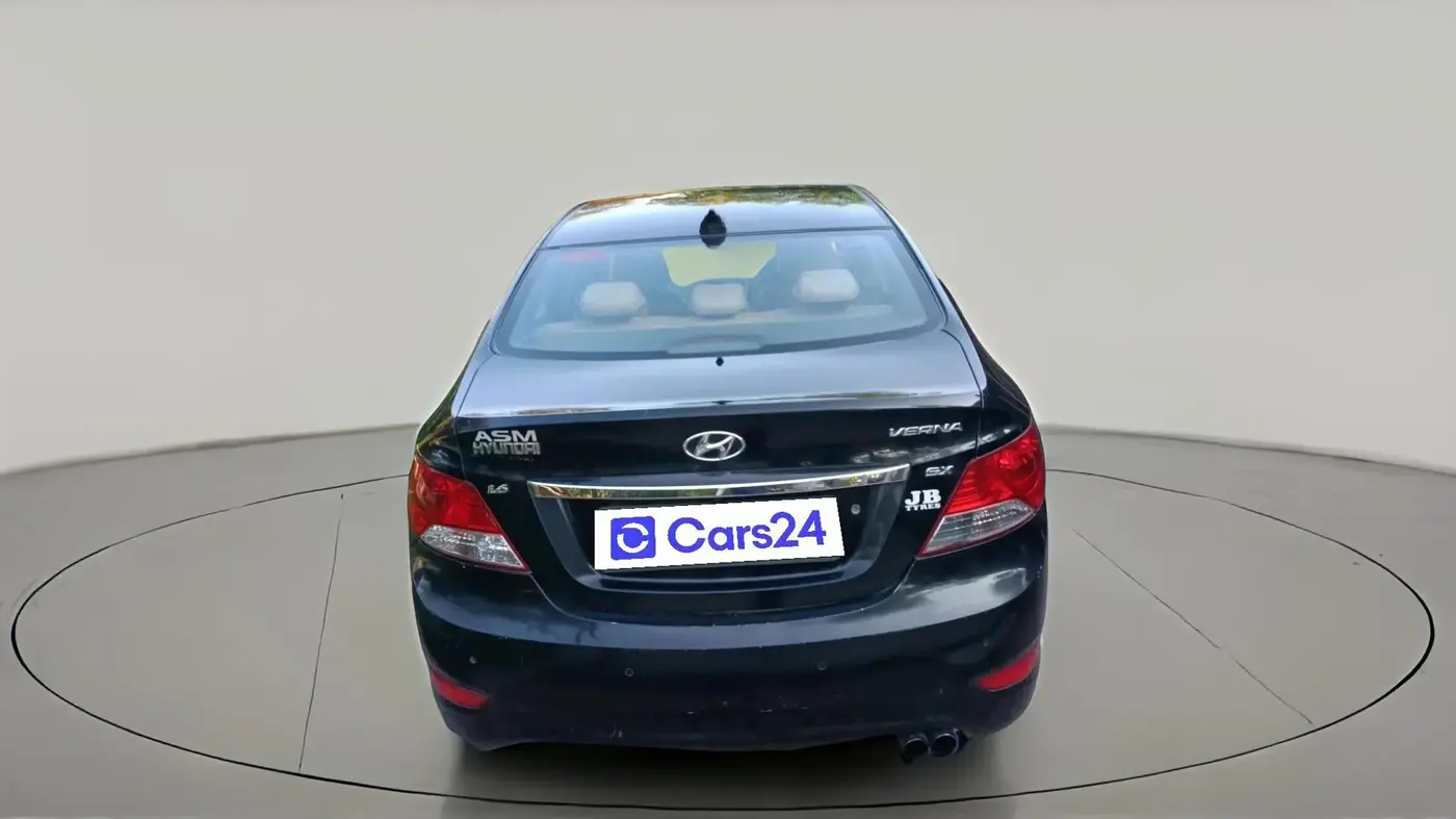2013 Hyundai Verna FLUIDIC 1.6 CRDI SX, Diesel, Manual, 1,57,509 km, exterior