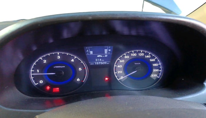 2013 Hyundai Verna FLUIDIC 1.6 CRDI SX, Diesel, Manual, 1,57,509 km, interior