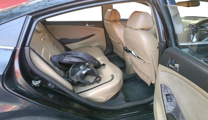 2013 Hyundai Verna FLUIDIC 1.6 CRDI SX, Diesel, Manual, 1,57,509 km, interior