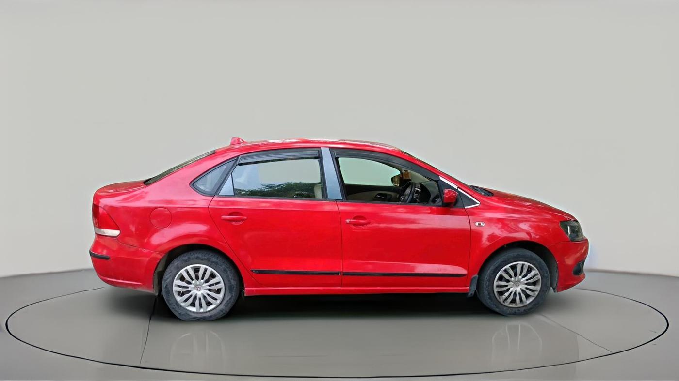 2011 Volkswagen Vento TRENDLINE 1.6, CNG, Manual, 1,62,558 km, exterior