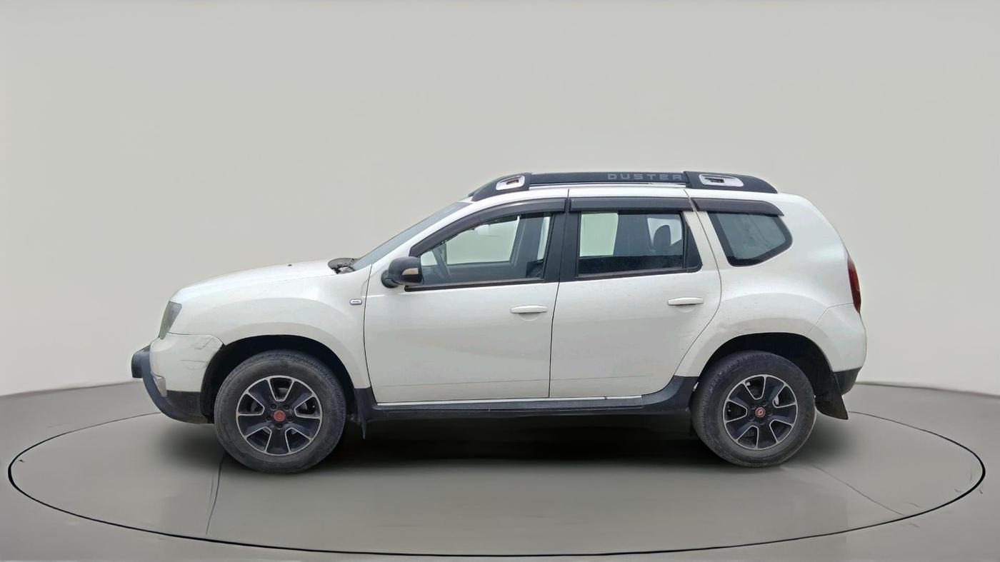 2017 Renault Duster 85 PS RXS MT DIESEL, Diesel, Manual, 1,77,454 km, exterior