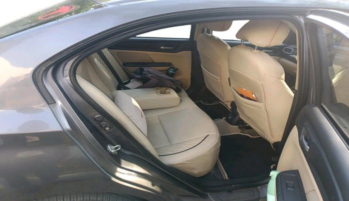 2019 Honda Amaze 1.2L I-VTEC S, Petrol, Manual, 81,948 km, interior