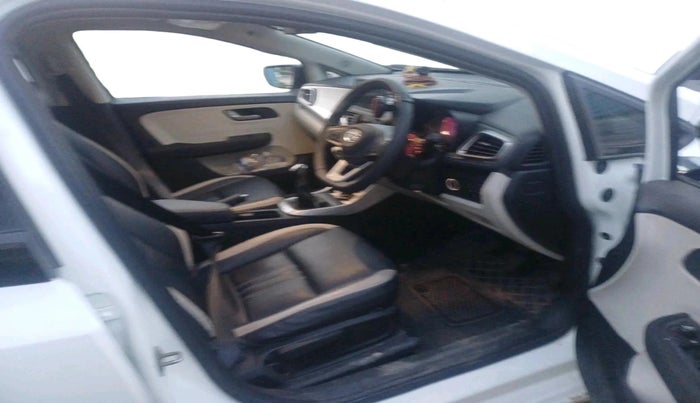 2023 Tata ALTROZ XZ PLUS SUNROOF CNG, CNG, Manual, 21,359 km, interior