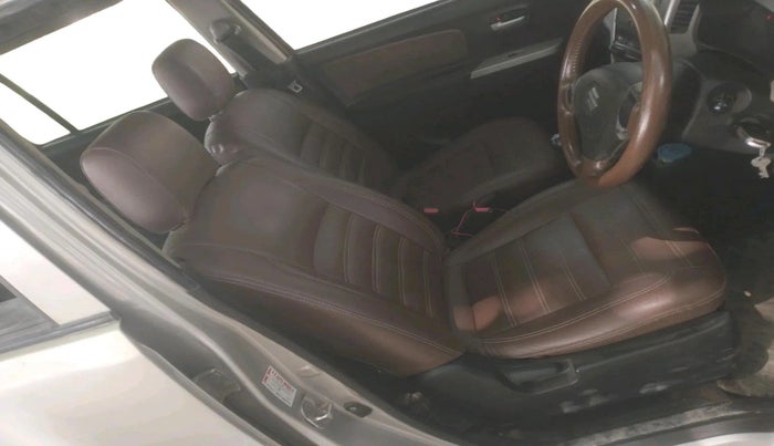 2013 Maruti Wagon R 1.0 LXI, CNG, Manual, 1,63,147 km, interior