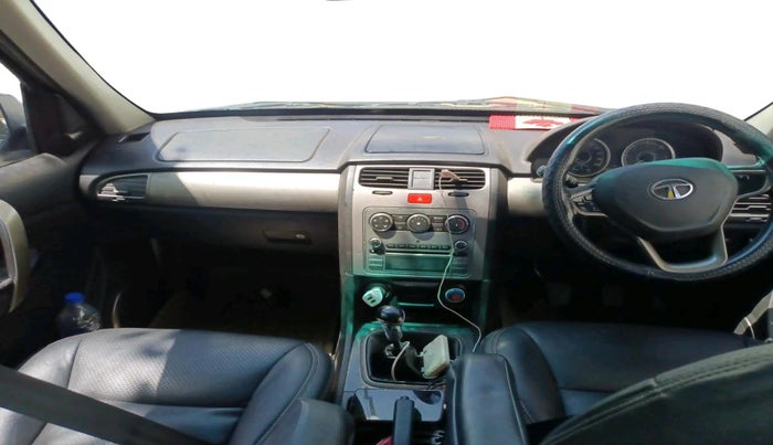 2016 Tata Safari Storme 2.2 EX 4X2, Diesel, Manual, 1,65,682 km, interior