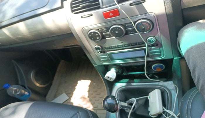 2016 Tata Safari Storme 2.2 EX 4X2, Diesel, Manual, 1,65,682 km, interior