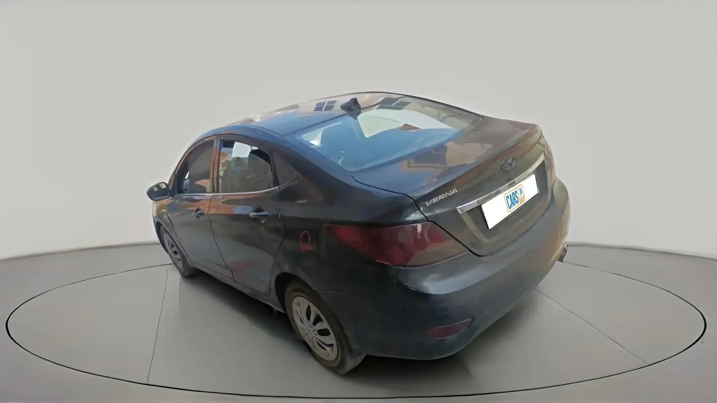 2014 Hyundai Verna FLUIDIC 1.6 CRDI, Diesel, Manual, 1,96,484 km, exterior