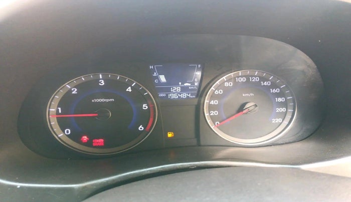 2014 Hyundai Verna FLUIDIC 1.6 CRDI, Diesel, Manual, 1,96,484 km, interior