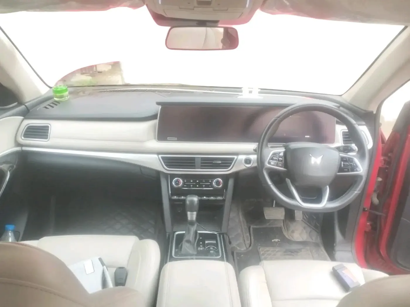 2023 Mahindra XUV700 AX 7 LUXURY D AWD AT 7 STR, Diesel, Automatic, 96,065 km, interior