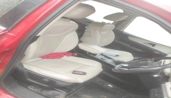 2023 Mahindra XUV700 AX 7 LUXURY D AWD AT 7 STR, Diesel, Automatic, 96,065 km, interior