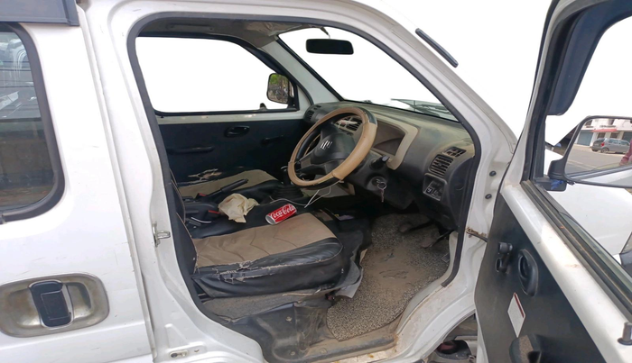 2023 Maruti Eeco 5 STR AC CNG, CNG, Manual, 1,03,395 km, interior