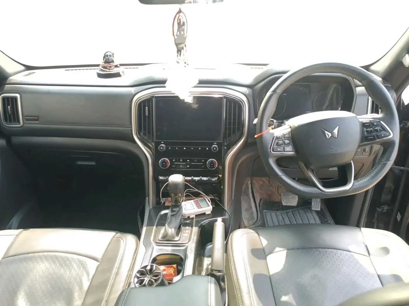 2025 Mahindra SCORPIO-N Z8 L DIESEL AT 2WD 7 STR, Diesel, Automatic, 19,069 km, interior