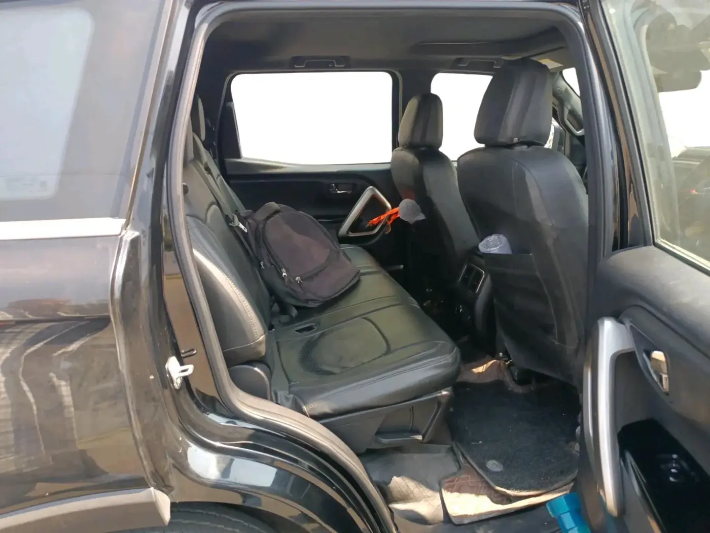 2025 Mahindra SCORPIO-N Z8 L DIESEL AT 2WD 7 STR, Diesel, Automatic, 19,069 km, interior