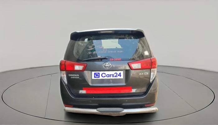 2017 Toyota Innova Crysta 2.4 VX 8 STR, Diesel, Manual, 1,06,374 km, exterior