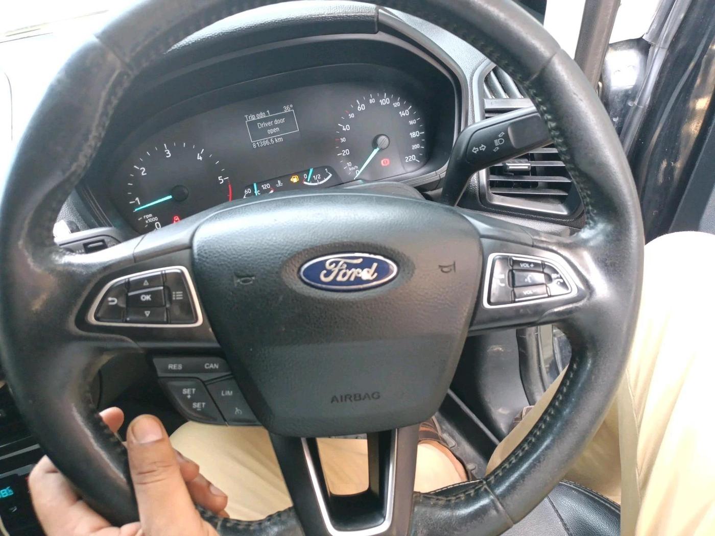 2018 Ford Ecosport TITANIUM 1.5L DIESEL, Diesel, Manual, 81,386 km, interior