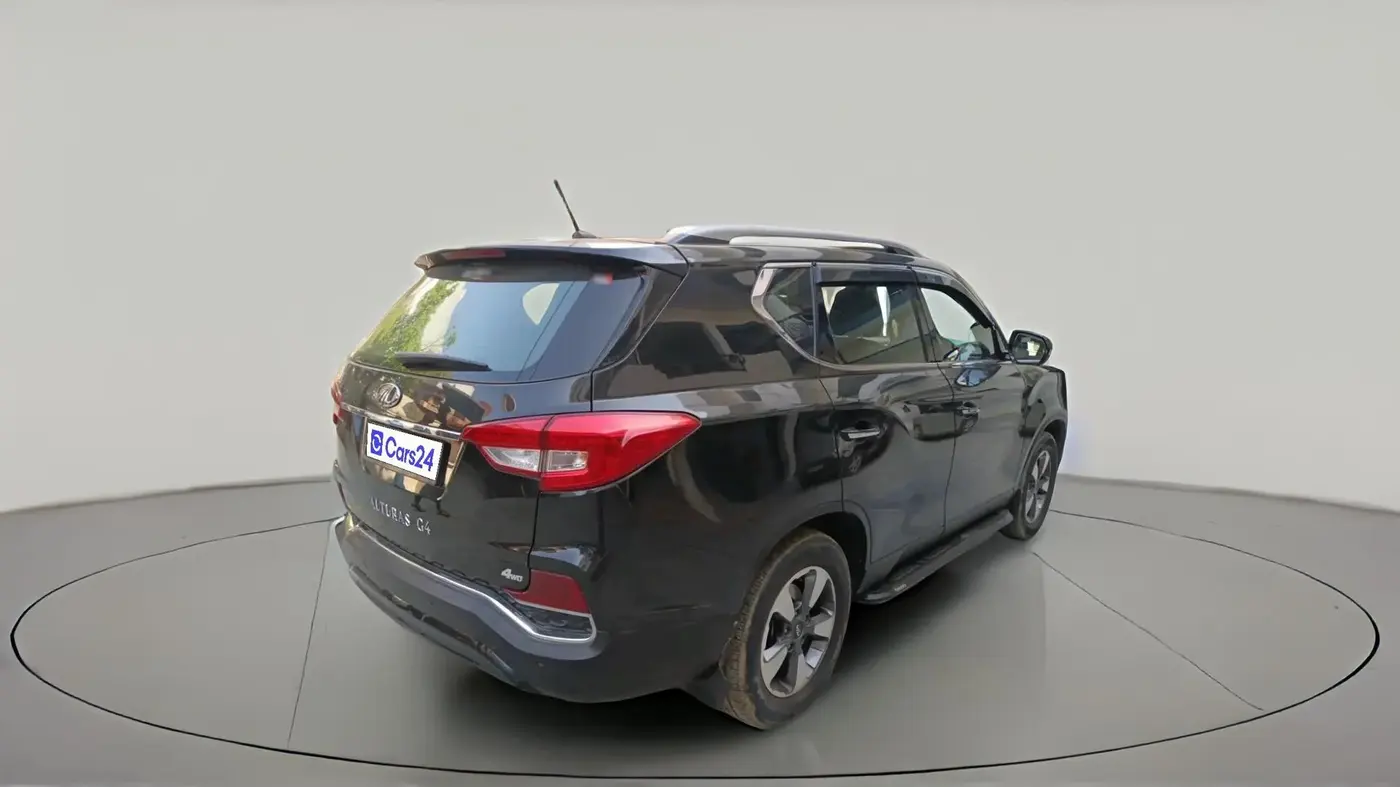 2019 Mahindra ALTURAS G4 4WD AT, Diesel, Automatic, 54,895 km, exterior