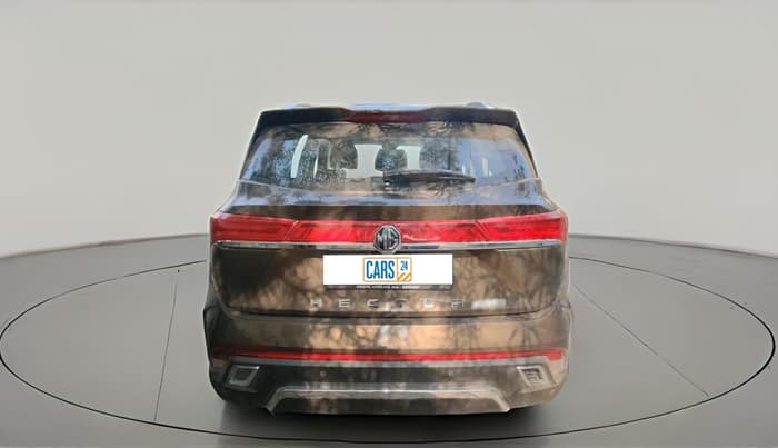 2024 MG HECTOR PLUS SHARP PRO 1.5 PETROL TURBO CVT 7 STR, Petrol, Automatic, 15,546 km, exterior