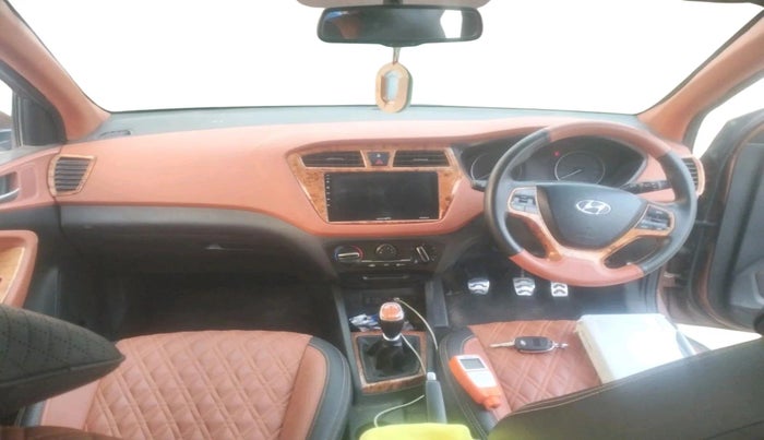 2015 Hyundai i20 Active 1.4, Diesel, Manual, 89,246 km, interior