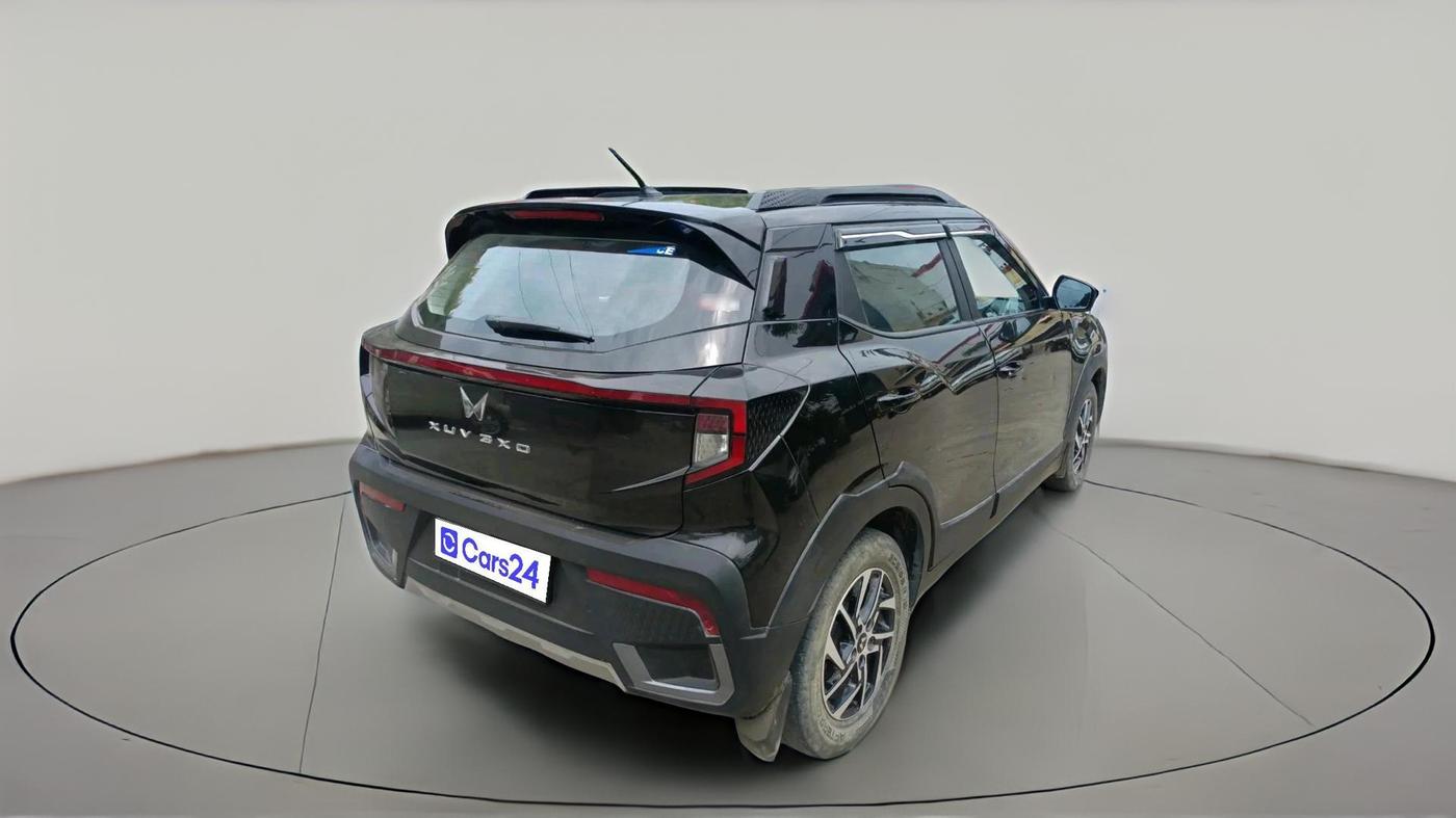 2024 Mahindra XUV 3XO AX5 1.5 Turbo Diesel, Diesel, Manual, 63,994 km, exterior