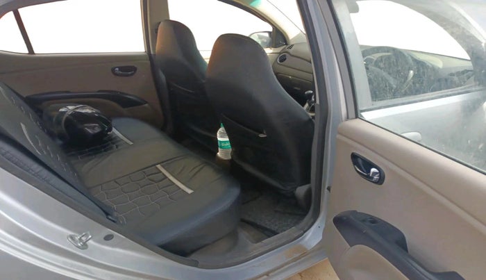 2016 Hyundai i10 SPORTZ 1.1, Petrol, Manual, 60,582 km, interior