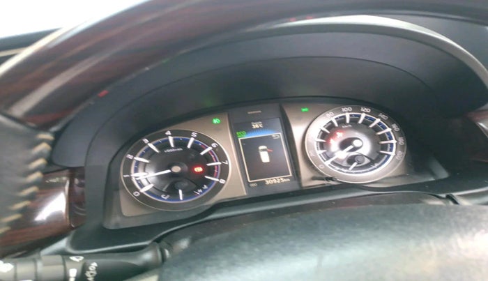 2022 Toyota Innova Crysta 2.7 VX 7 STR, Petrol, Manual, 30,925 km, interior