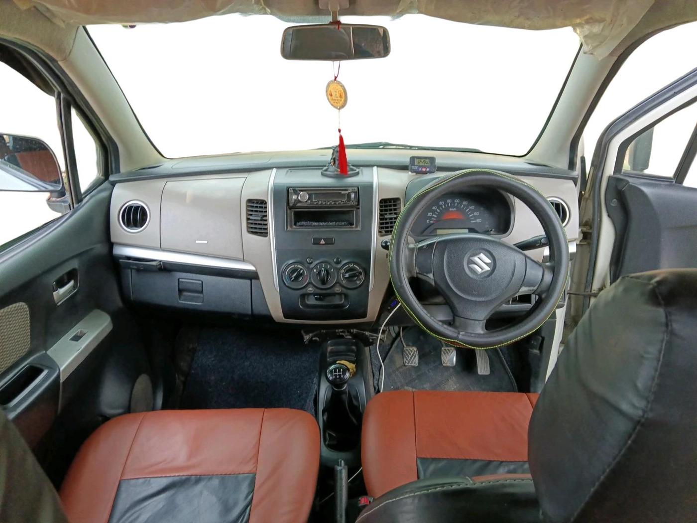2014 Maruti Wagon R 1.0 LXI CNG, CNG, Manual, 79,940 km, interior