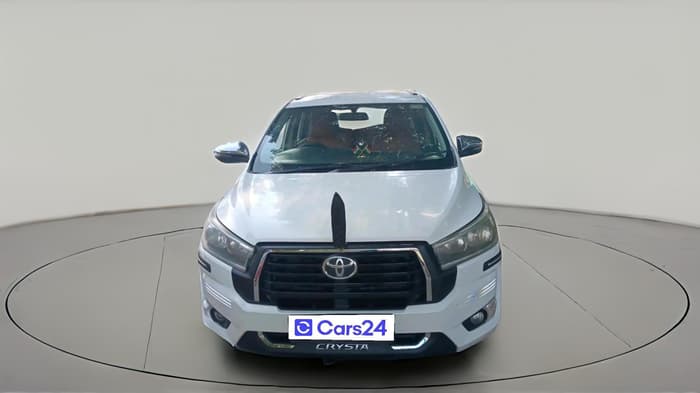 2017 Toyota Innova Crysta 2.4 G 8 STR, Diesel, Manual, 2,38,060 km, exterior