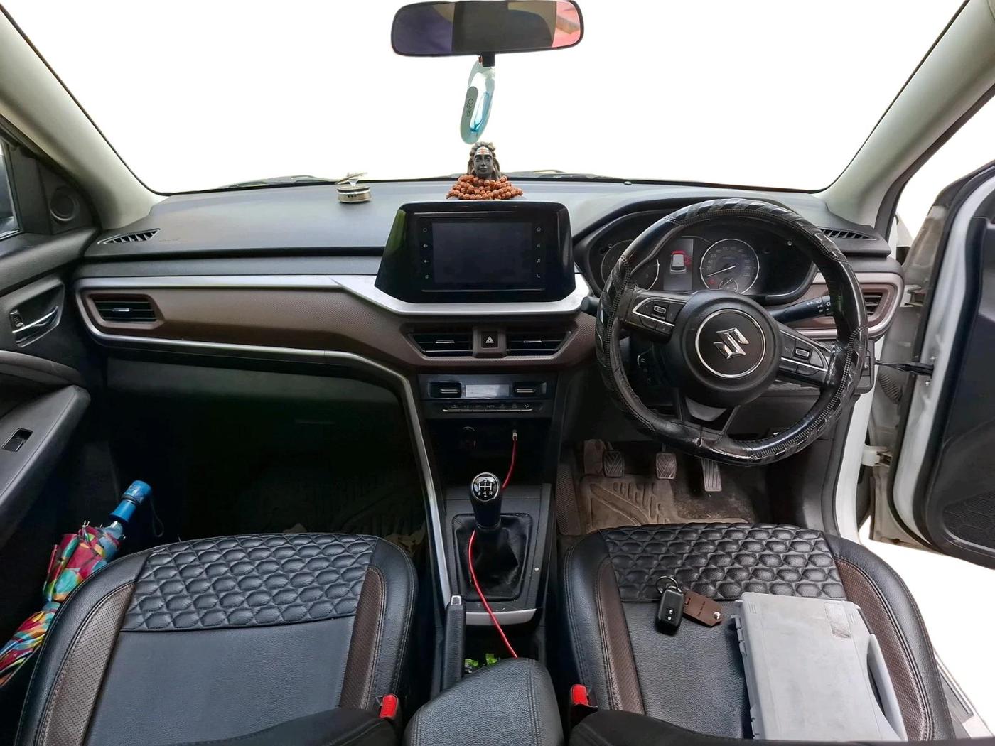 2022 Maruti BREZZA ZXI SMART HYBRID , Petrol, Manual, 51,862 km, interior
