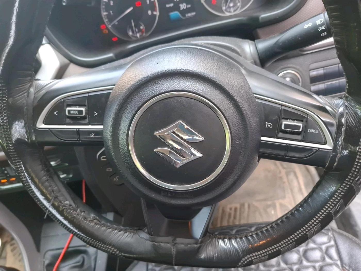 2022 Maruti BREZZA ZXI SMART HYBRID , Petrol, Manual, 51,862 km, interior