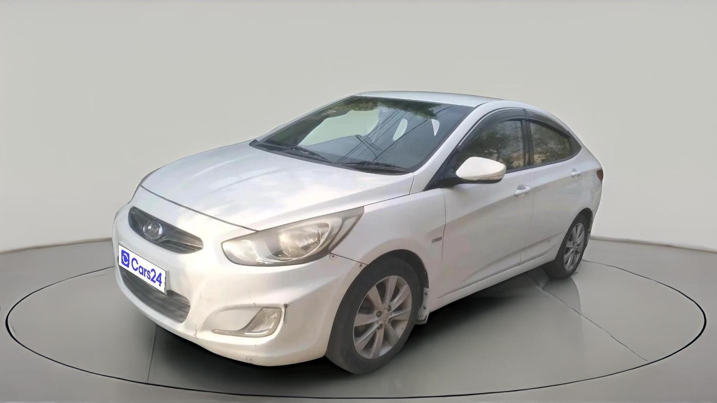 2012 Hyundai Verna FLUIDIC 1.6 CRDI EX, Diesel, Manual, 84,112 km, exterior