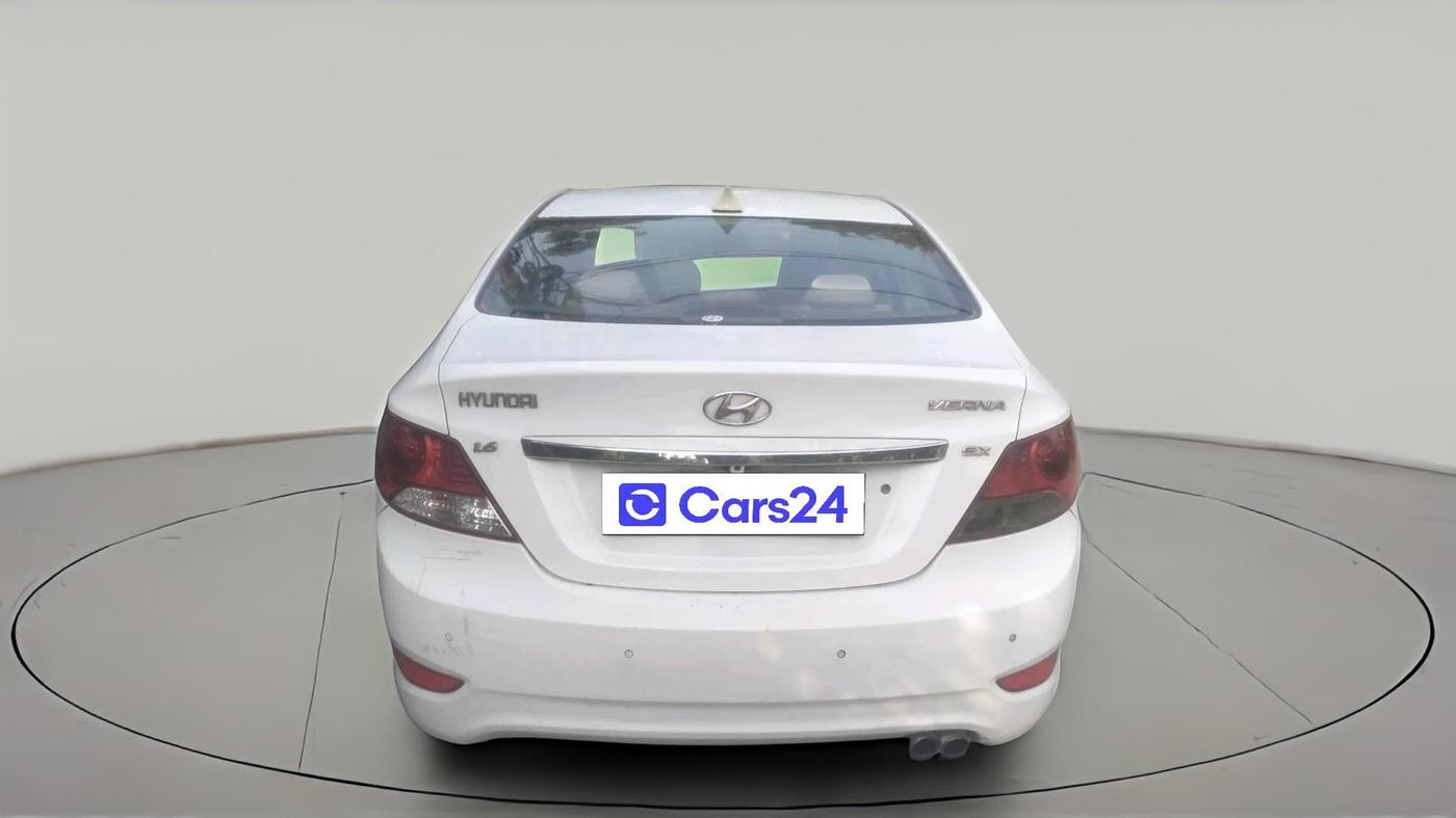 2012 Hyundai Verna FLUIDIC 1.6 CRDI EX, Diesel, Manual, 84,112 km, exterior