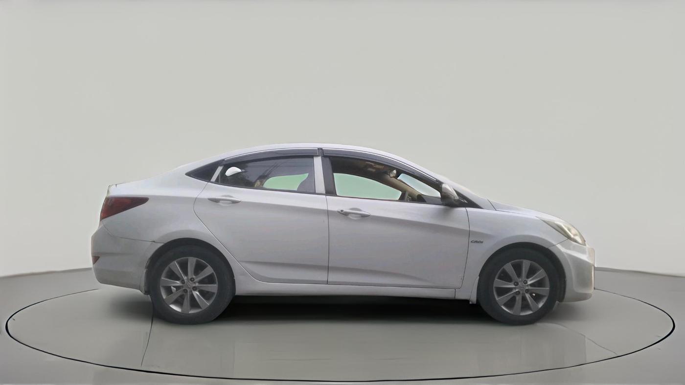 2012 Hyundai Verna FLUIDIC 1.6 CRDI EX, Diesel, Manual, 84,112 km, exterior