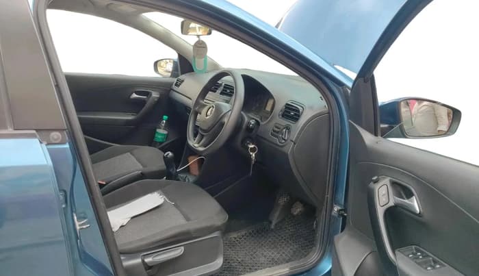 2017 Volkswagen Ameo COMFORTLINE 1.5L, Diesel, Manual, 30,582 km, interior