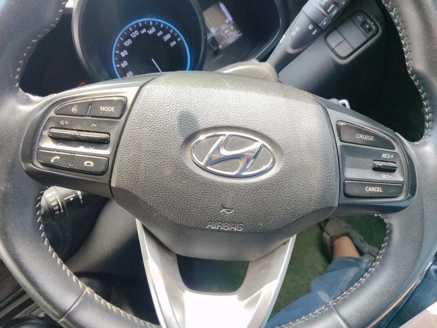2019 Hyundai VENUE SX 1.0 TURBO, Petrol, Manual, 48,074 km, interior