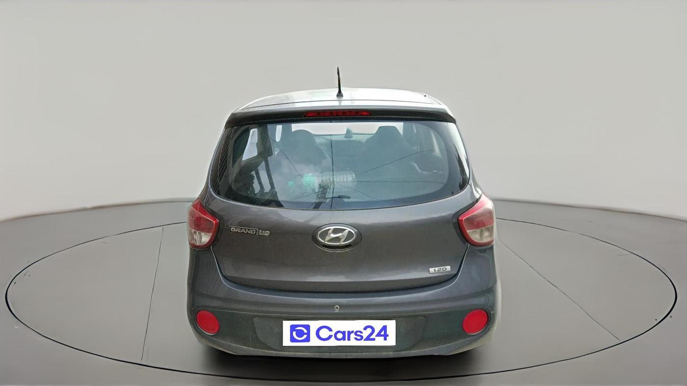 2017 Hyundai Grand i10 MAGNA U2 1.2 CRDI, Diesel, Manual, 1,11,244 km, exterior