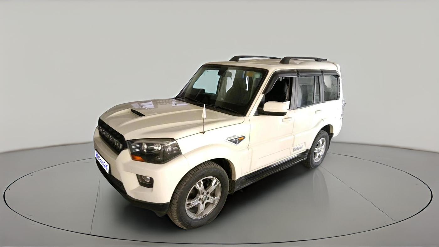 2015 Mahindra Scorpio S10, Diesel, Manual, 1,52,217 km, exterior