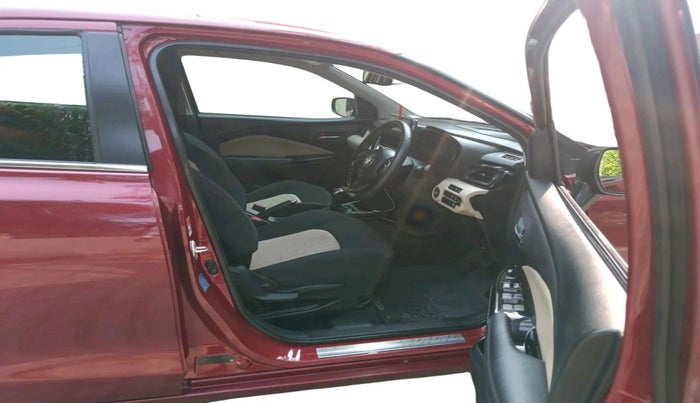 2024 Toyota Glanza V AMT, Petrol, Automatic, 8,046 km, interior