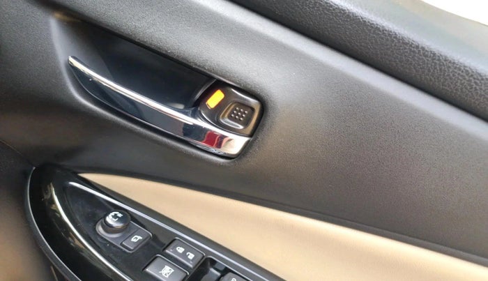 2024 Toyota Glanza V AMT, Petrol, Automatic, 8,046 km, interior