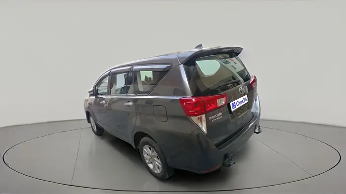 2016 Toyota Innova Crysta 2.4 VX 7 STR, Diesel, Manual, 47,697 km, exterior