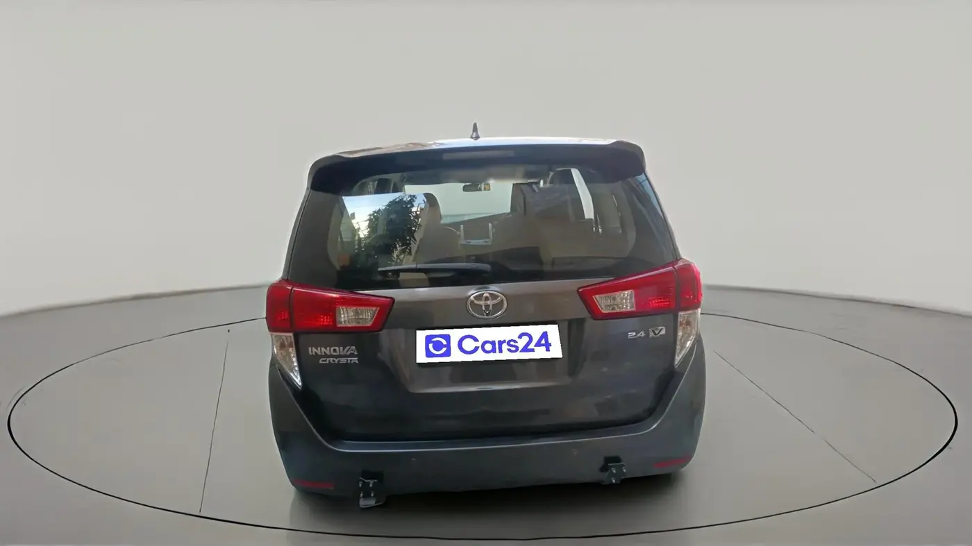 2016 Toyota Innova Crysta 2.4 VX 7 STR, Diesel, Manual, 47,697 km, exterior