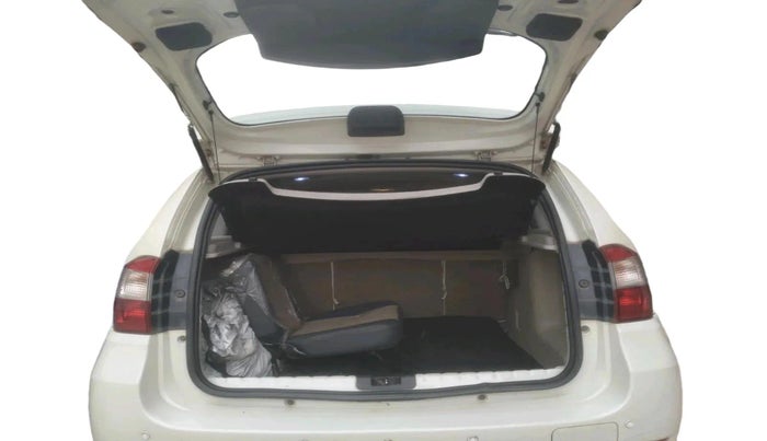 2015 Nissan Terrano XL O (D), Diesel, Manual, 1,17,589 km, exterior