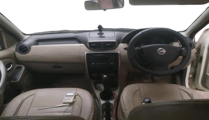 2015 Nissan Terrano XL O (D), Diesel, Manual, 1,17,589 km, interior